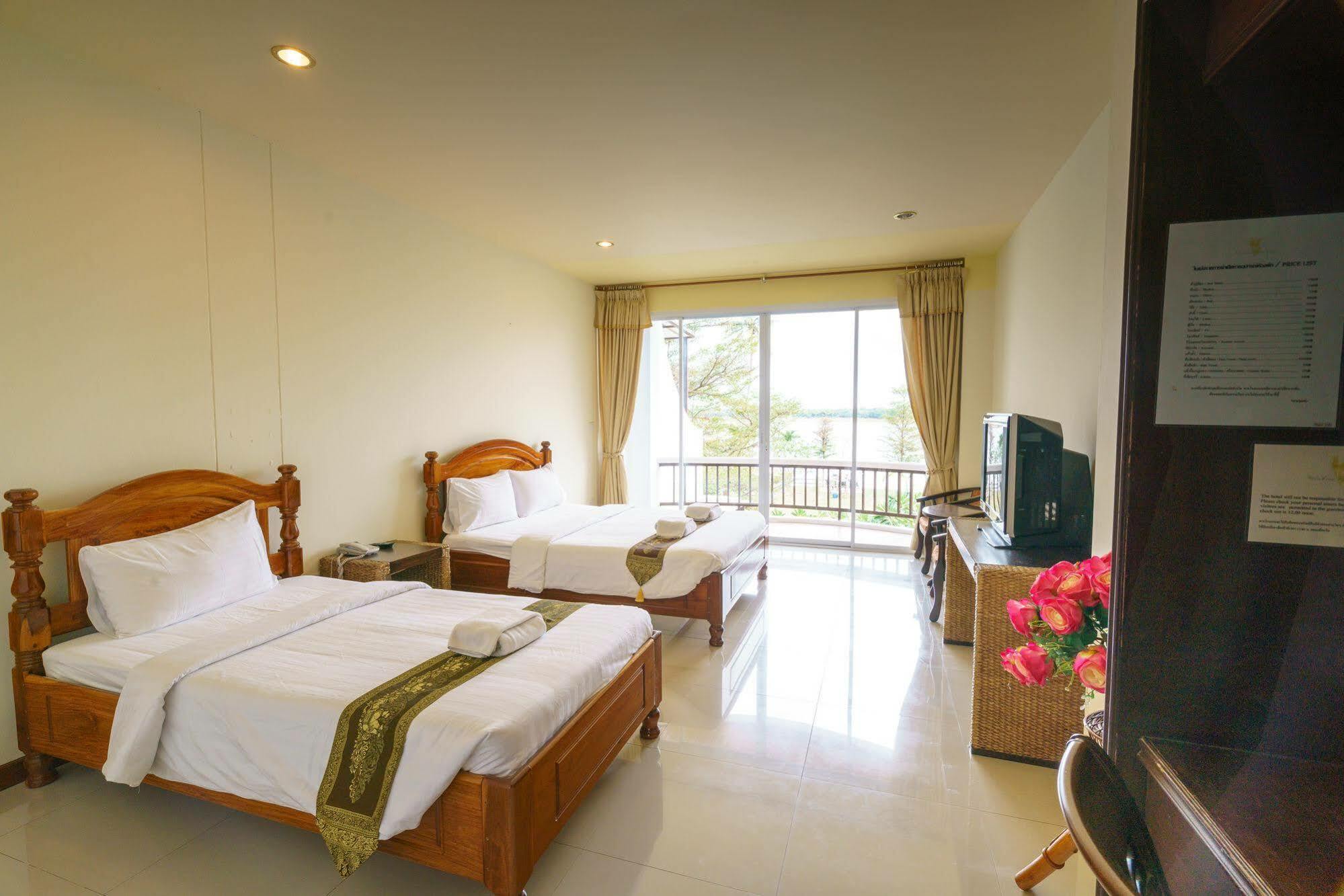 Vieng Khong Hotel Mukdahan Exterior foto