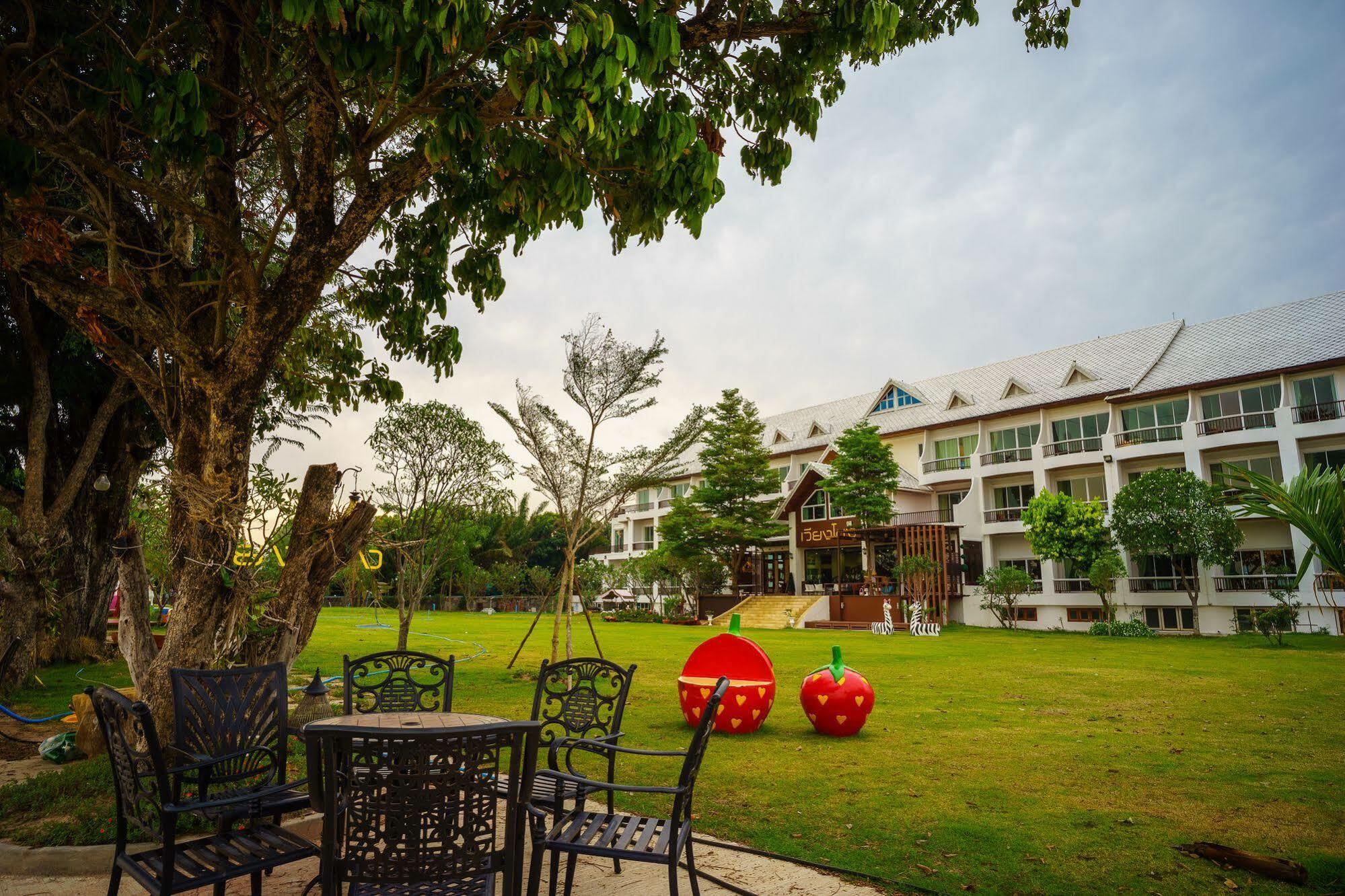 Vieng Khong Hotel Mukdahan Exterior foto